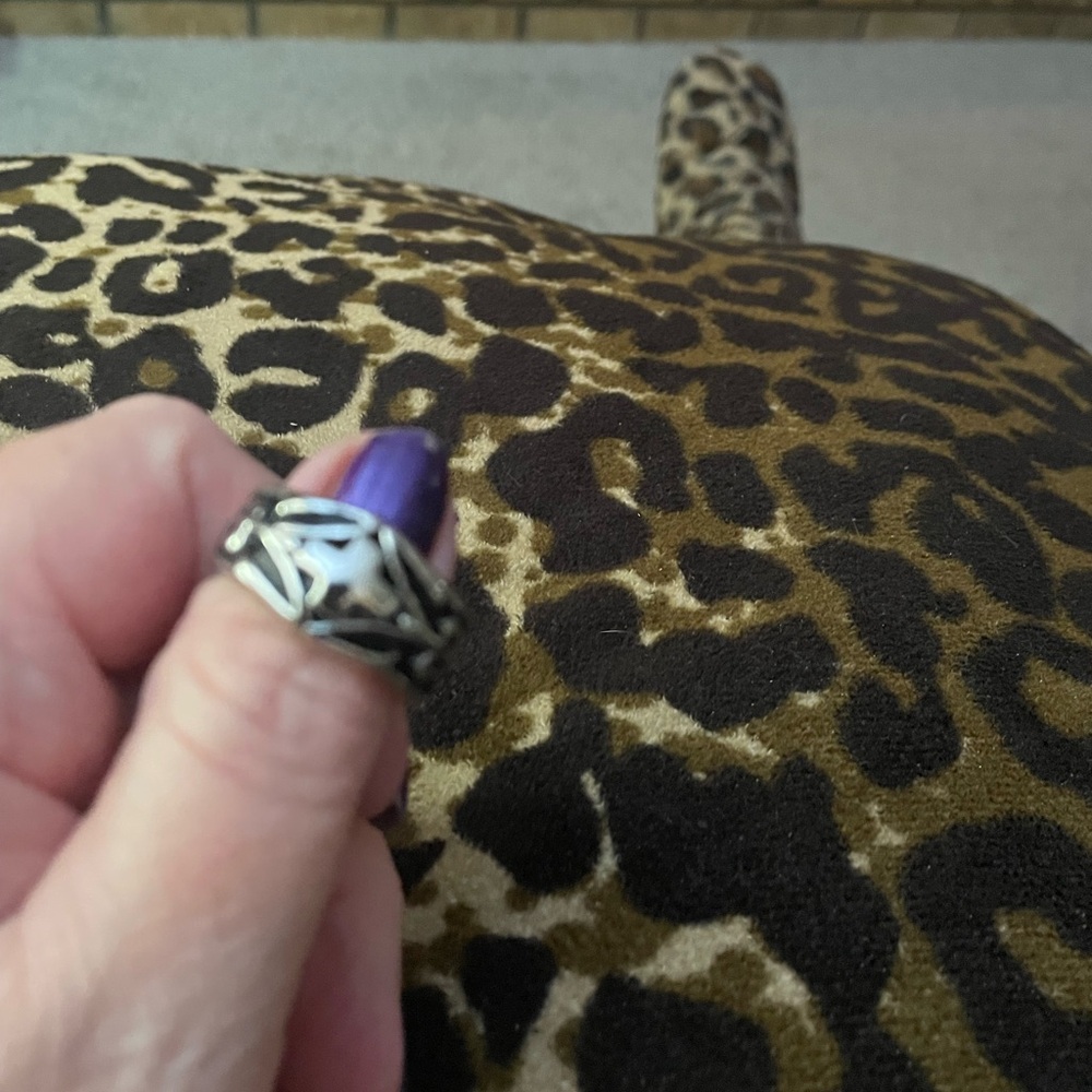 Silver Cross Design Ring thick heavy unisex ring - Picture 5 of 7